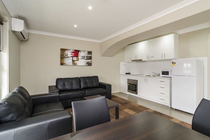 Parkville Place Serviced Apartments photo 3