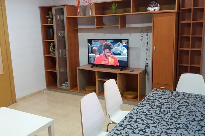 APARTMENTSUITESPAIN Beach Economy photo 5