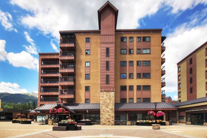 Village at Breckenridge Resort photo 3