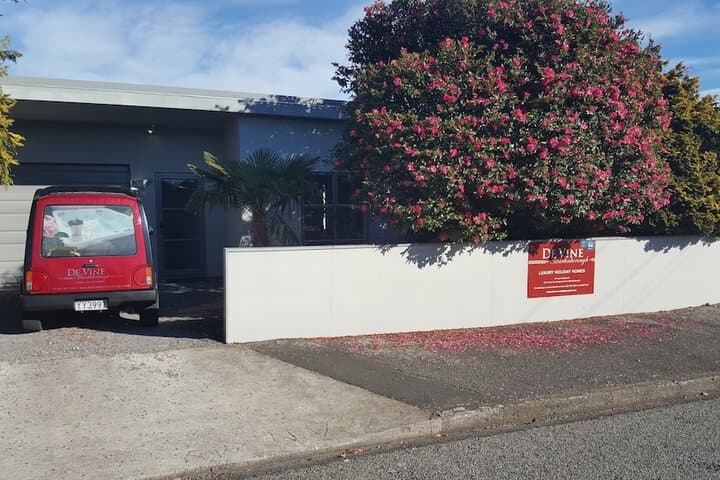 De Vine Martinborough 26 Cologne St photo 2