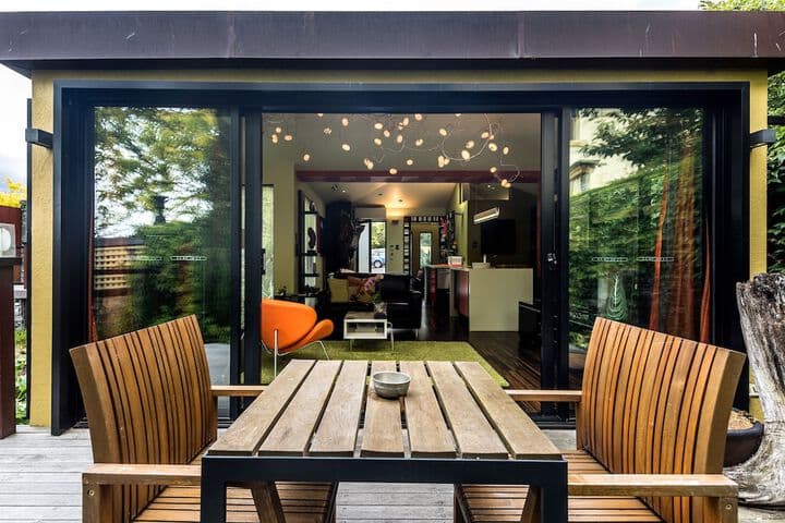 Corinda Contemporary photo 4