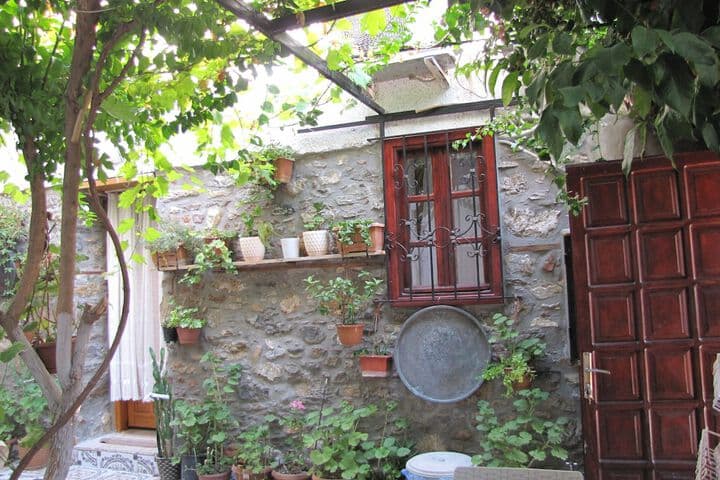 Ali Babas House photo 3