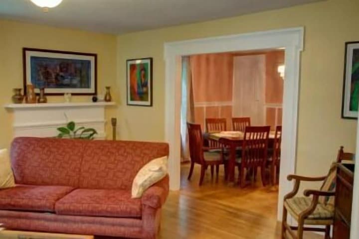 The Blackberry Inn Bed & Breakfast photo 2