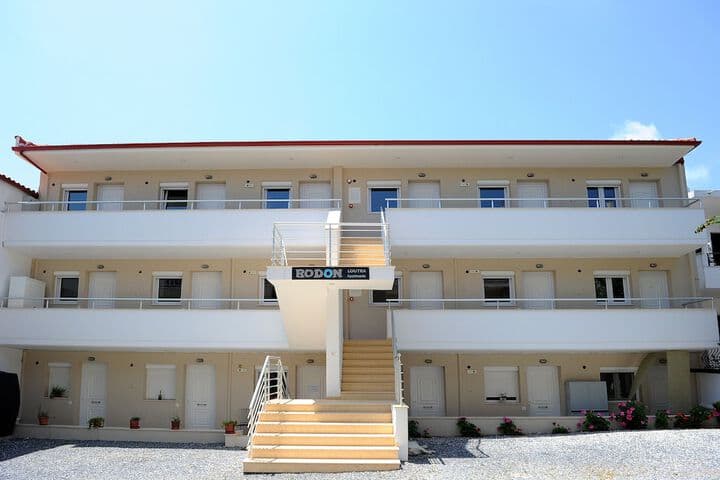 Rodon Loutra photo 2