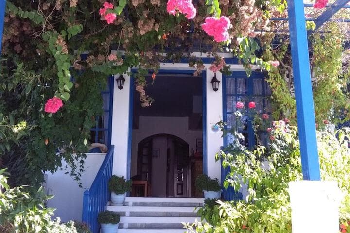 Giannis Hotel Apartments photo 3