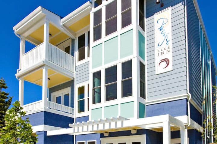 Pacific Blue Inn photo 2