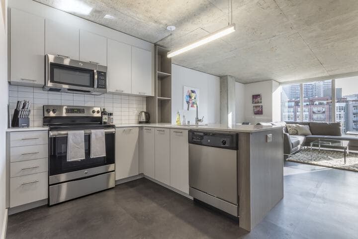 Domicile Suites at Cove photo 3