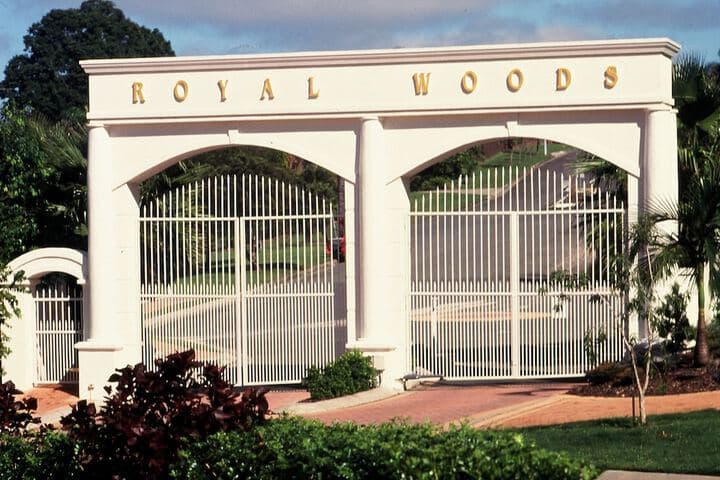 Royal Woods Resort photo 2
