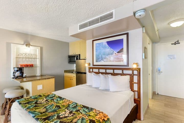Kahana Beach Vacation Club photo 5