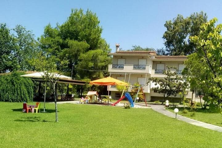 Elia Apartments photo 5