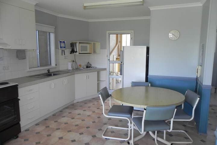 Leisure Lee Holiday Apartments photo 5