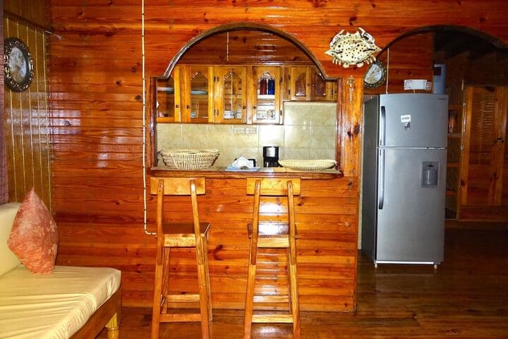 Little Bay Cabins photo 4