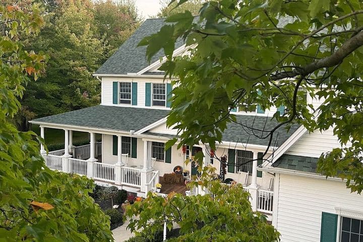 The Inn at Woodsong Acres photo 2