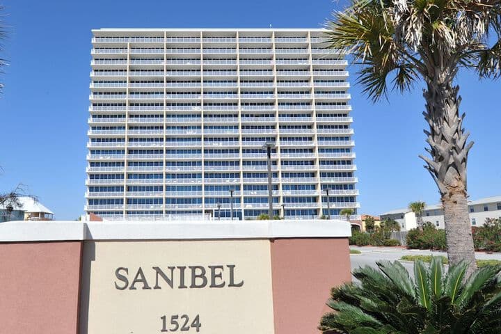 Sanibel Condominiums by Wyndham Vacation Rentals photo 4