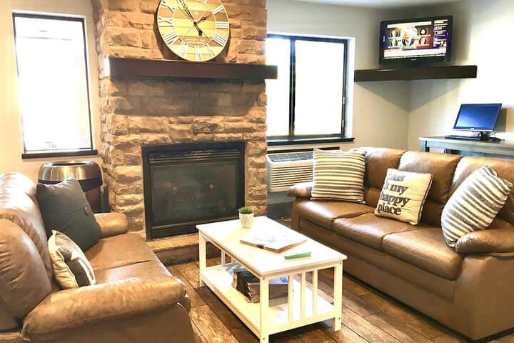 Days Inn & Suites by Wyndham Traverse City photo 5