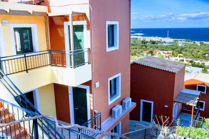 Ippoliti Village photo 4