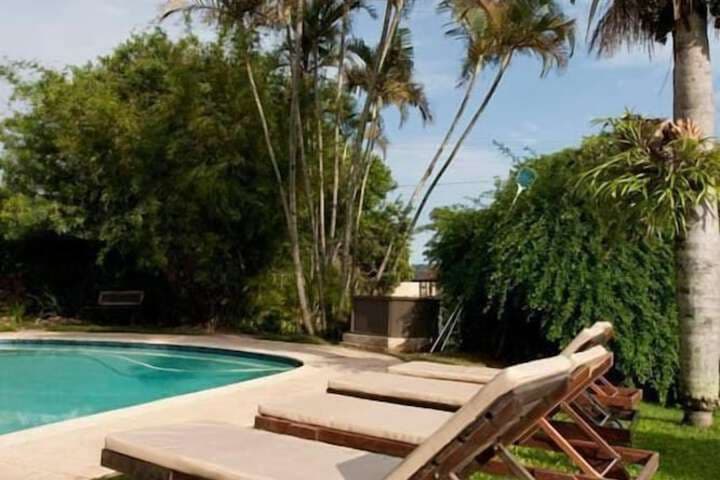 Bizafrika Guest Lodge & Conference Center photo 4