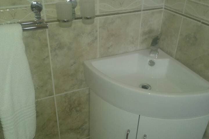 Den View Guest House photo 3