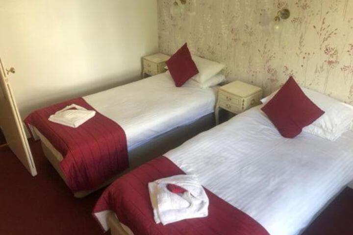 The Sherwood Guest House photo 3