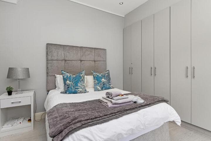OCEAN BREEZE SUNSET BEACH Cape Town photo 4