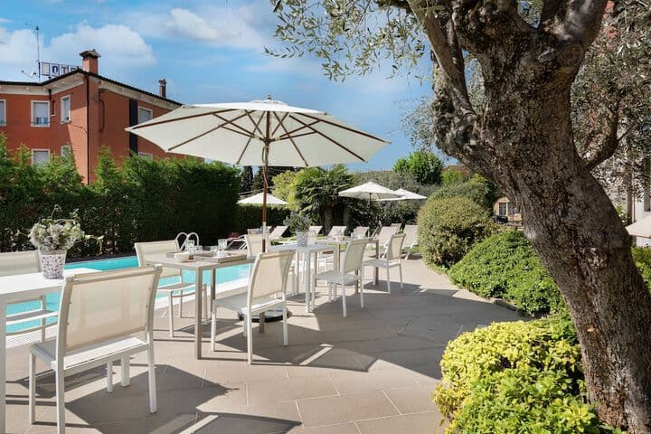 Vialeromadodici Rooms & Apartments photo 3