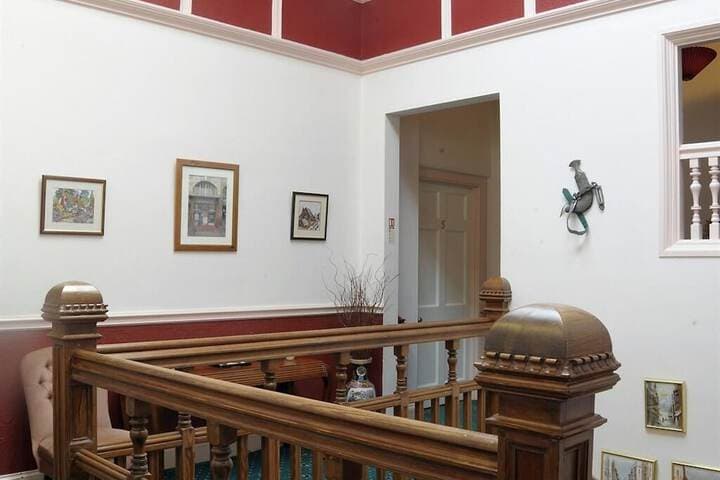 The Glen Guesthouse photo 4