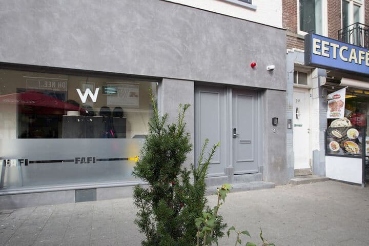 De With Studios photo 5