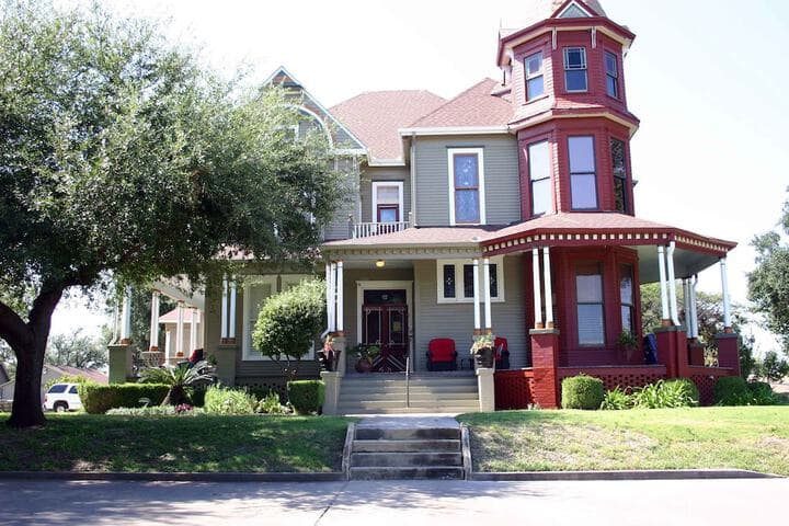 Garner destination view