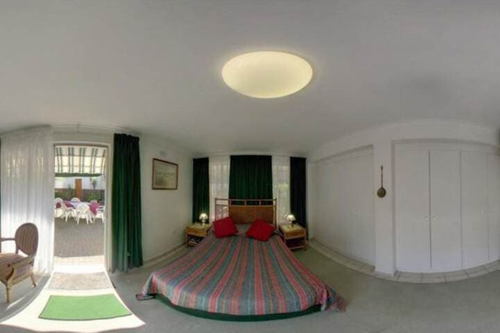 Cosy Den B&B Luxury Guest House Style photo 4