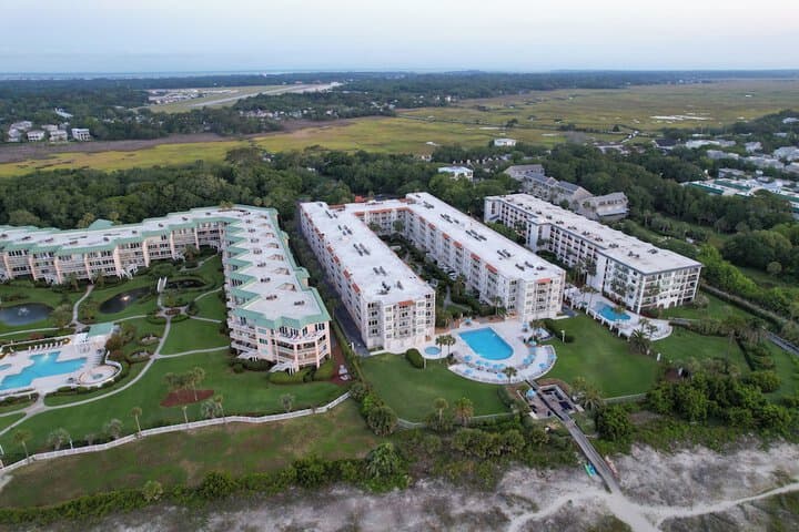 Hodnett Coopers Beach Club photo 2