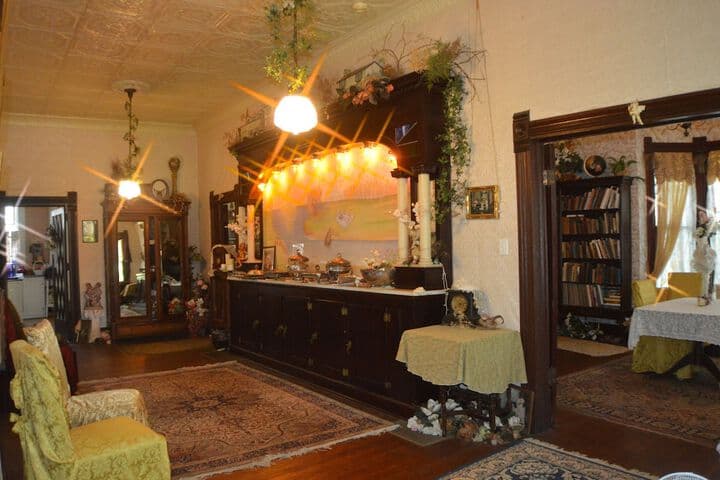 The Carleton House photo 3