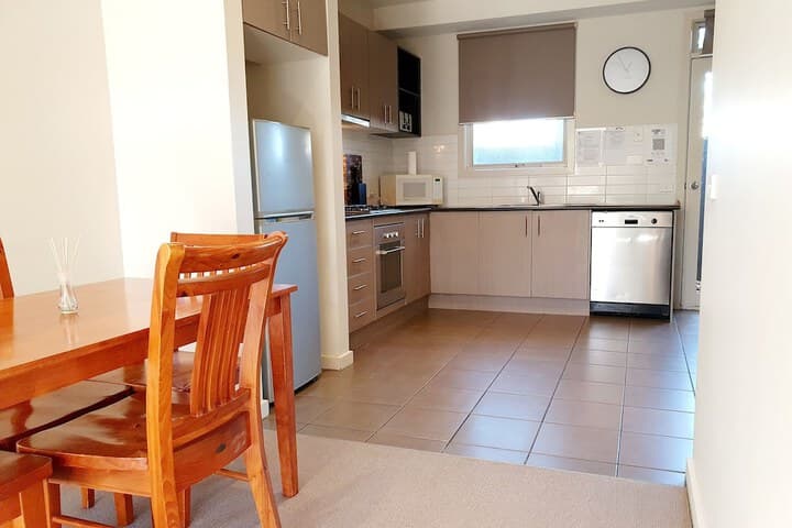 Central Shepparton Apartments photo 5