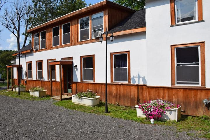 Townhouse Hotel photo 3