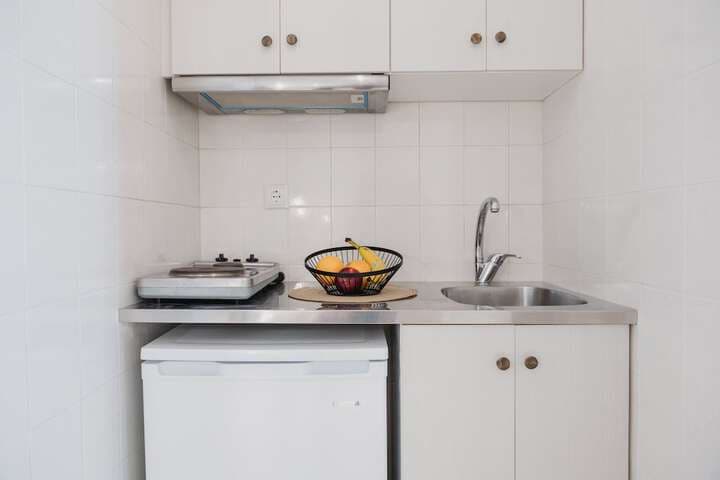 Petros Studios & Suites photo 4