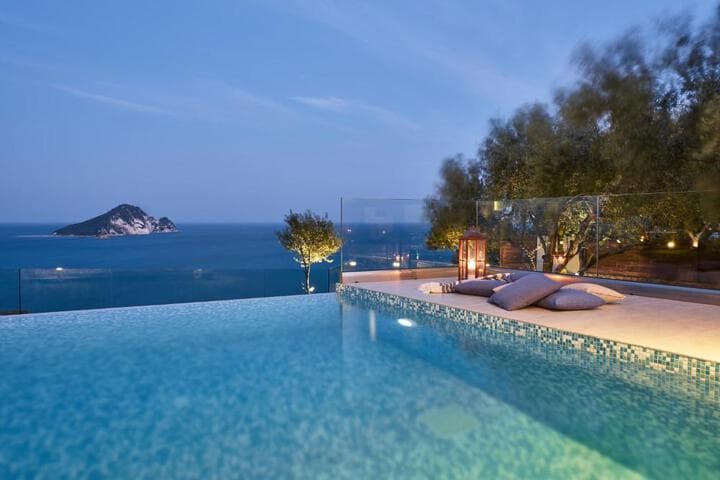 Avra Luxury Villa & Spa photo 5