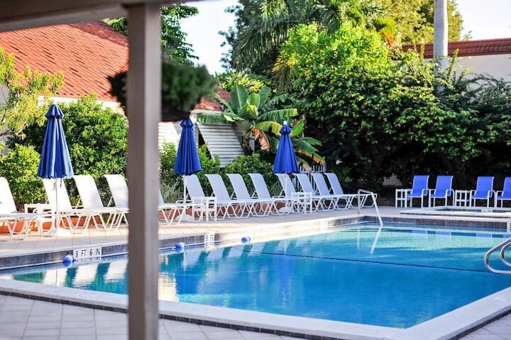Sanibel Moorings Condo Resort photo 3