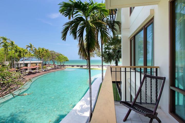 Baan Sansuk Beachfront Condominium photo 3