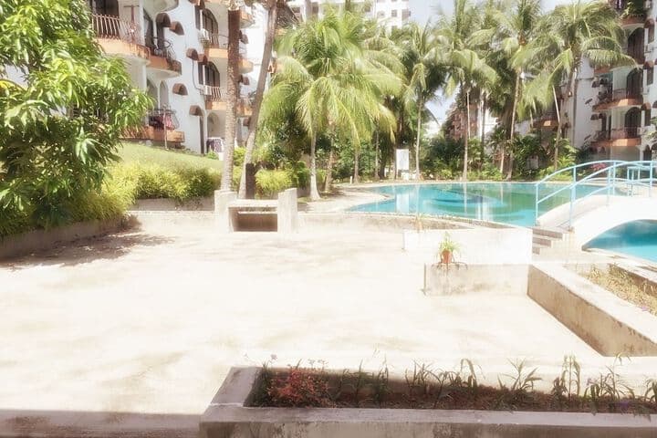 Condo Asia photo 2