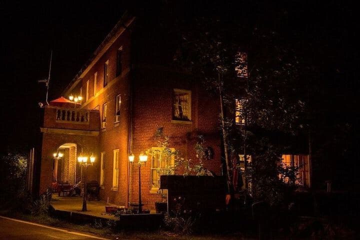 Elkhorn Inn & Theatre photo 2
