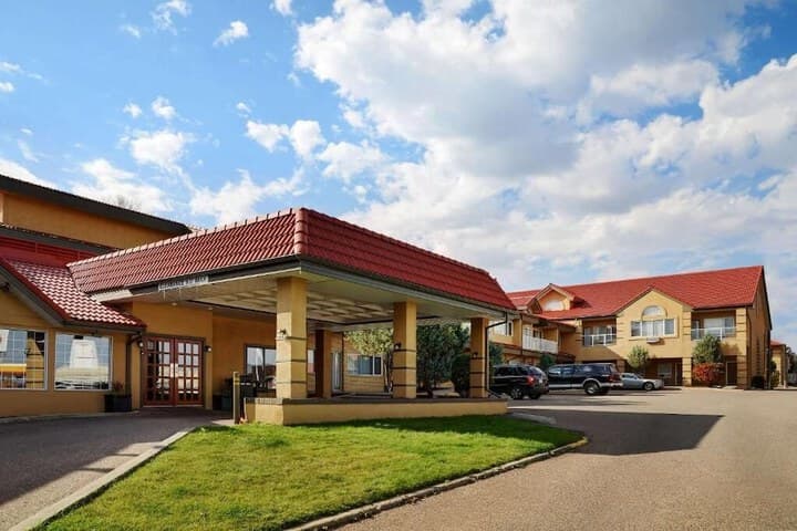 Canalta Centre destination view