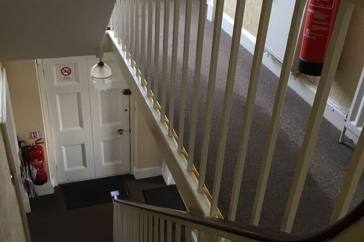 Holden House photo 5