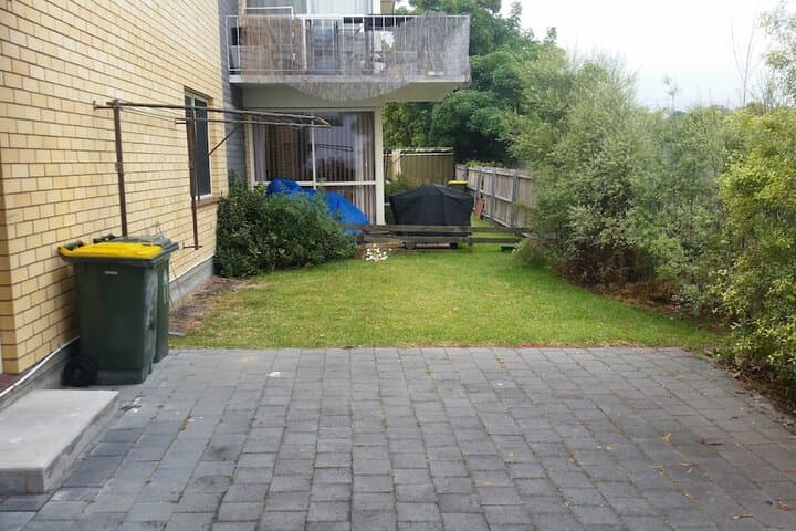 Apartment on Kingston Beach photo 3