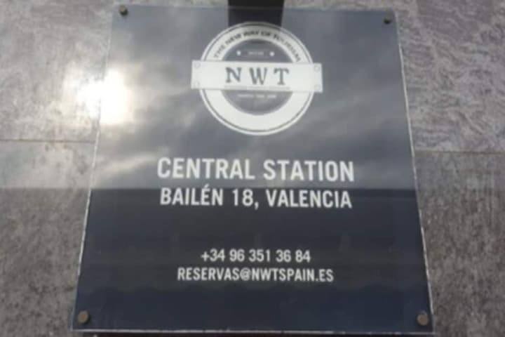 NWT Central Station Valencia photo 2