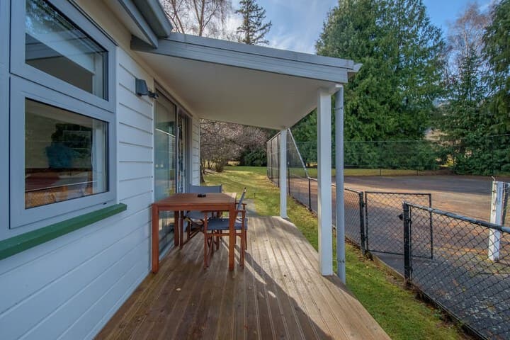 Willowbrook Country Apartments photo 2