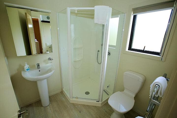Crescent House photo 5
