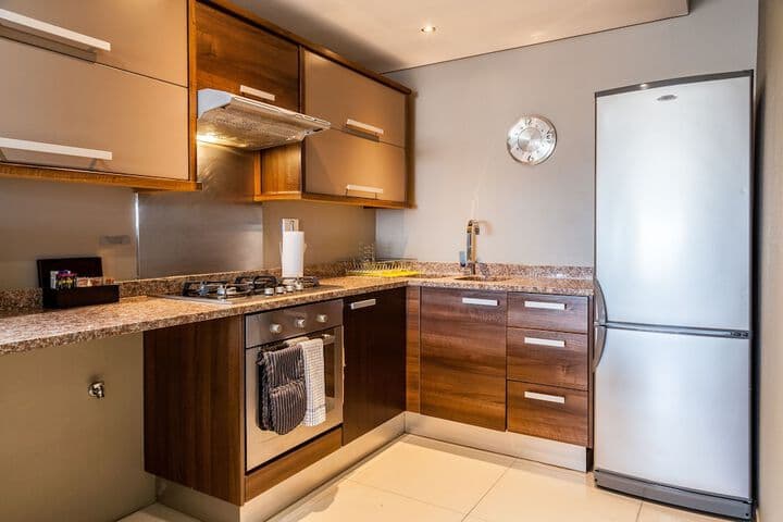 Aquarius Luxury Suites photo 5