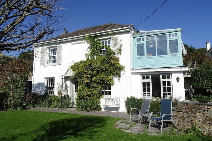 Mount Pleasant photo 2