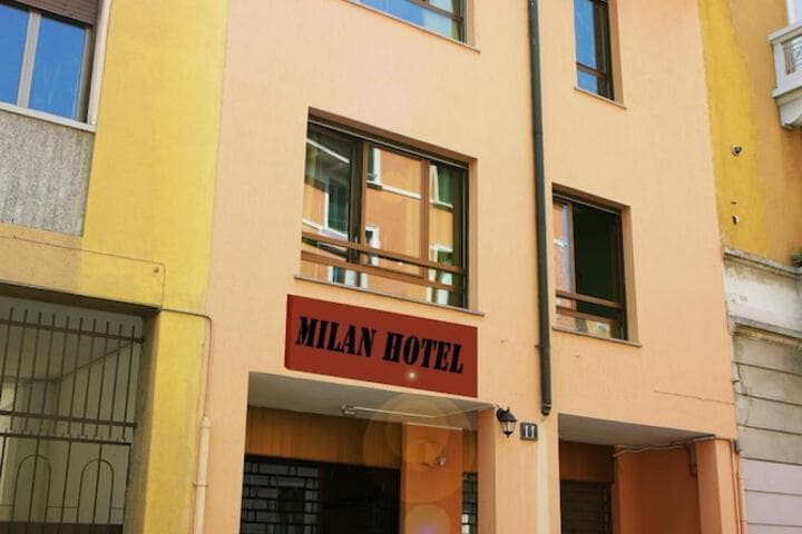 Milan Hotel Hostel photo 4