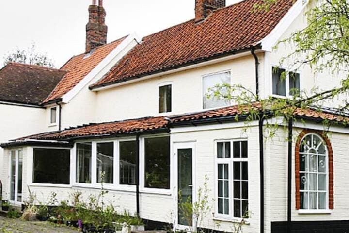 Hillbrow Farm B&B photo 2