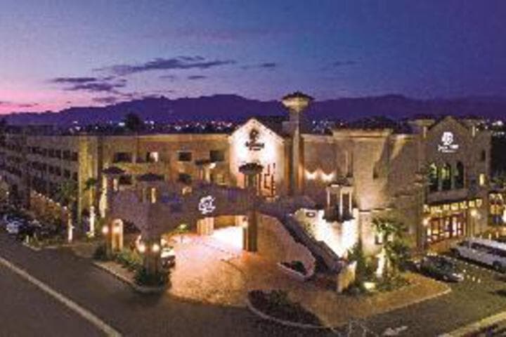 Doubletree by Hilton Los Angeles Rosemead photo 1